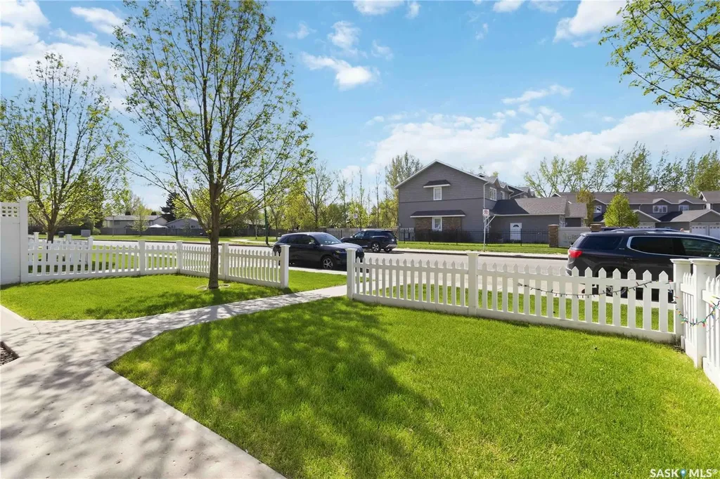 110 Shillington Crescent Saskatoon SK S7M 3Z8