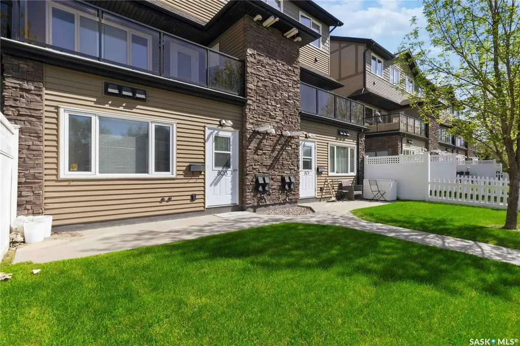 110 Shillington Crescent Saskatoon SK S7M 3Z8