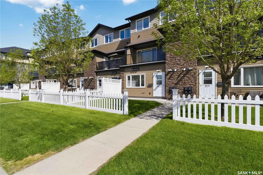 110 Shillington Crescent Saskatoon SK S7M 3Z8
