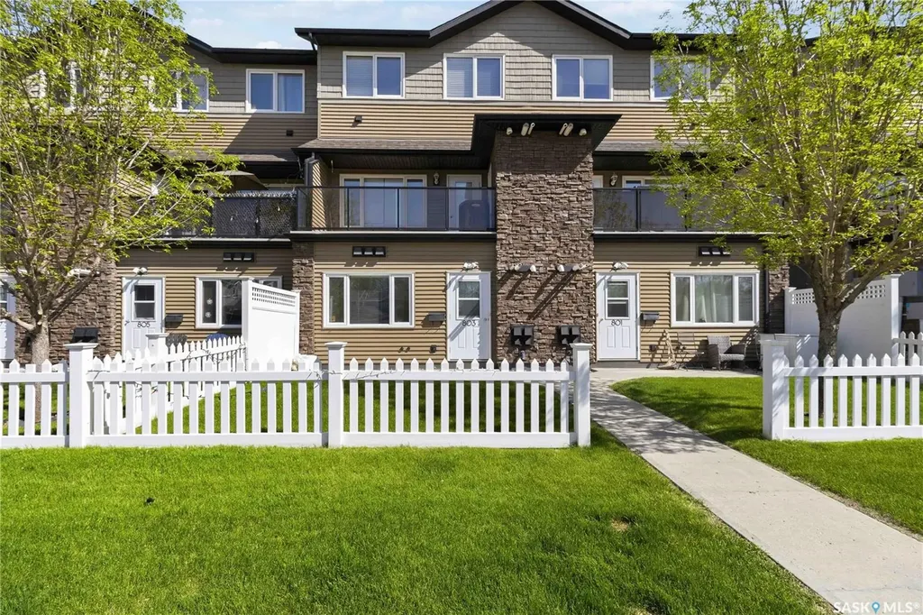 110 Shillington Crescent Saskatoon SK S7M 3Z8
