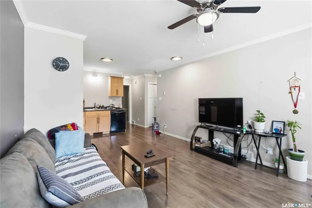 110 Shillington Crescent Saskatoon SK S7M 3Z8