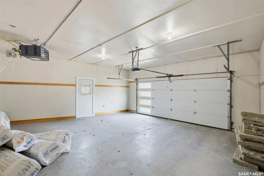 607 Addie Crescent Saskatoon SK S7N 3K7