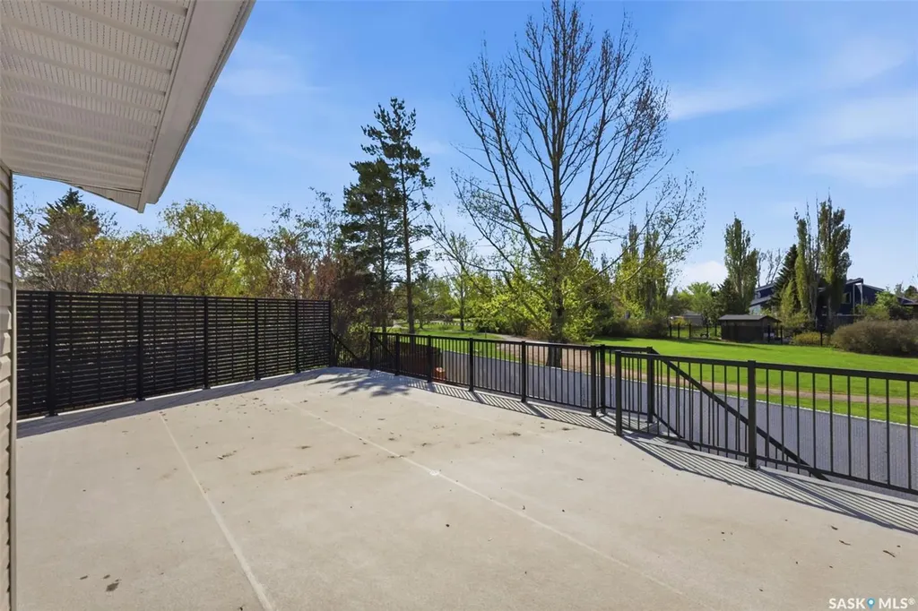 607 Addie Crescent Saskatoon SK S7N 3K7