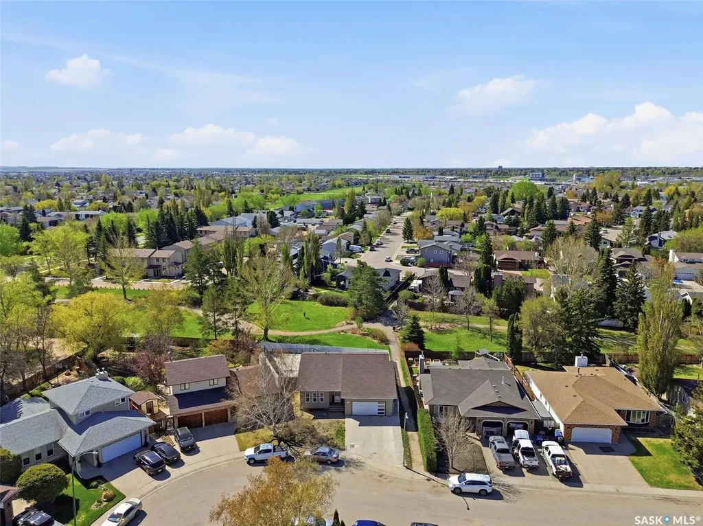 607 Addie Crescent Saskatoon SK S7N 3K7