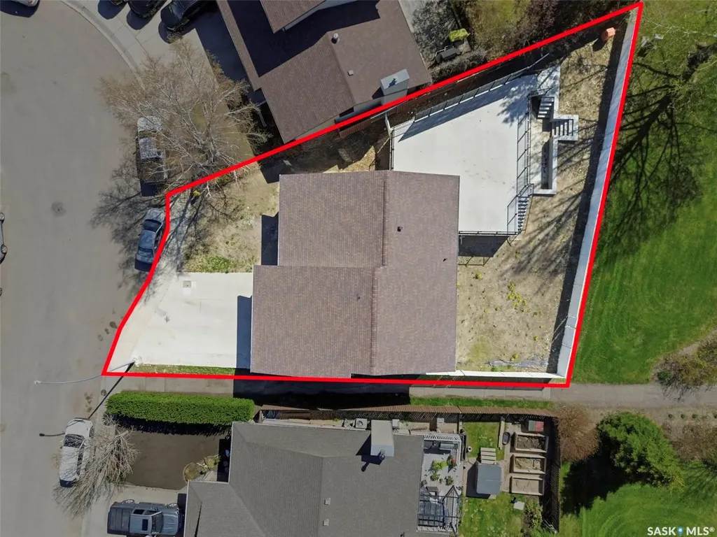 607 Addie Crescent Saskatoon SK S7N 3K7