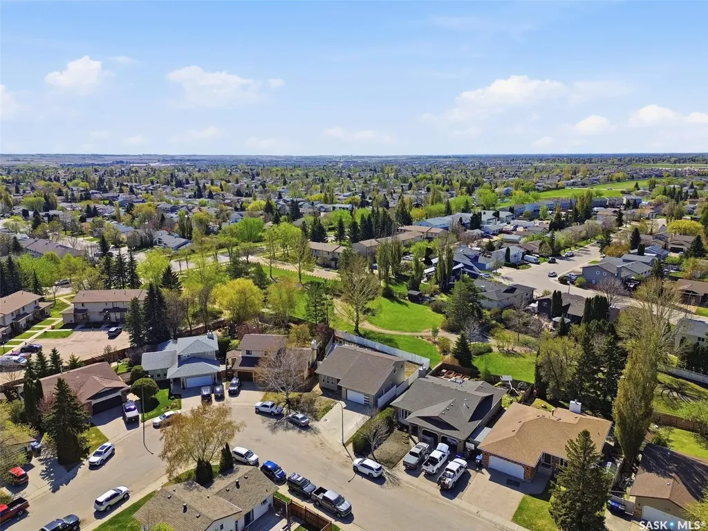 607 Addie Crescent Saskatoon SK S7N 3K7