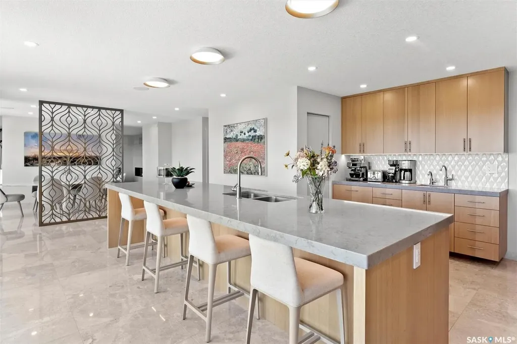 323 Mallin Crescent Saskatoon SK S7K 7X2