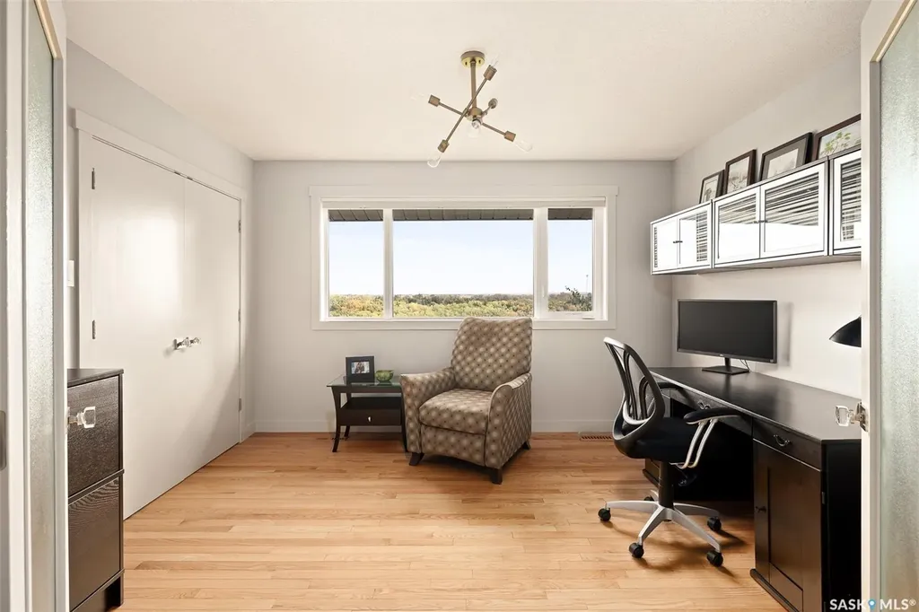 323 Mallin Crescent Saskatoon SK S7K 7X2