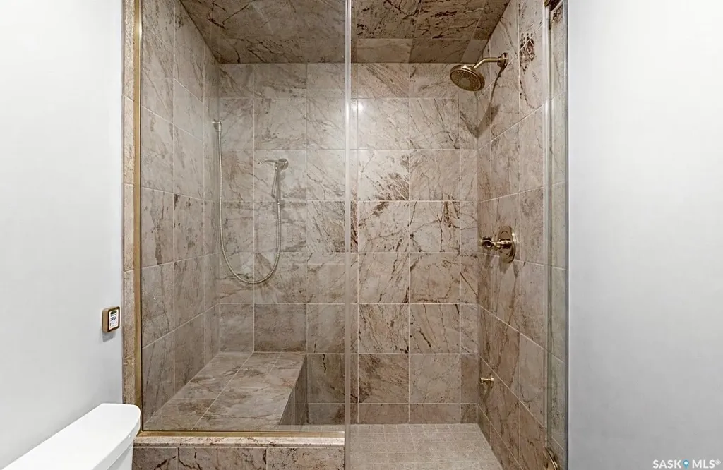 323 Mallin Crescent Saskatoon SK S7K 7X2