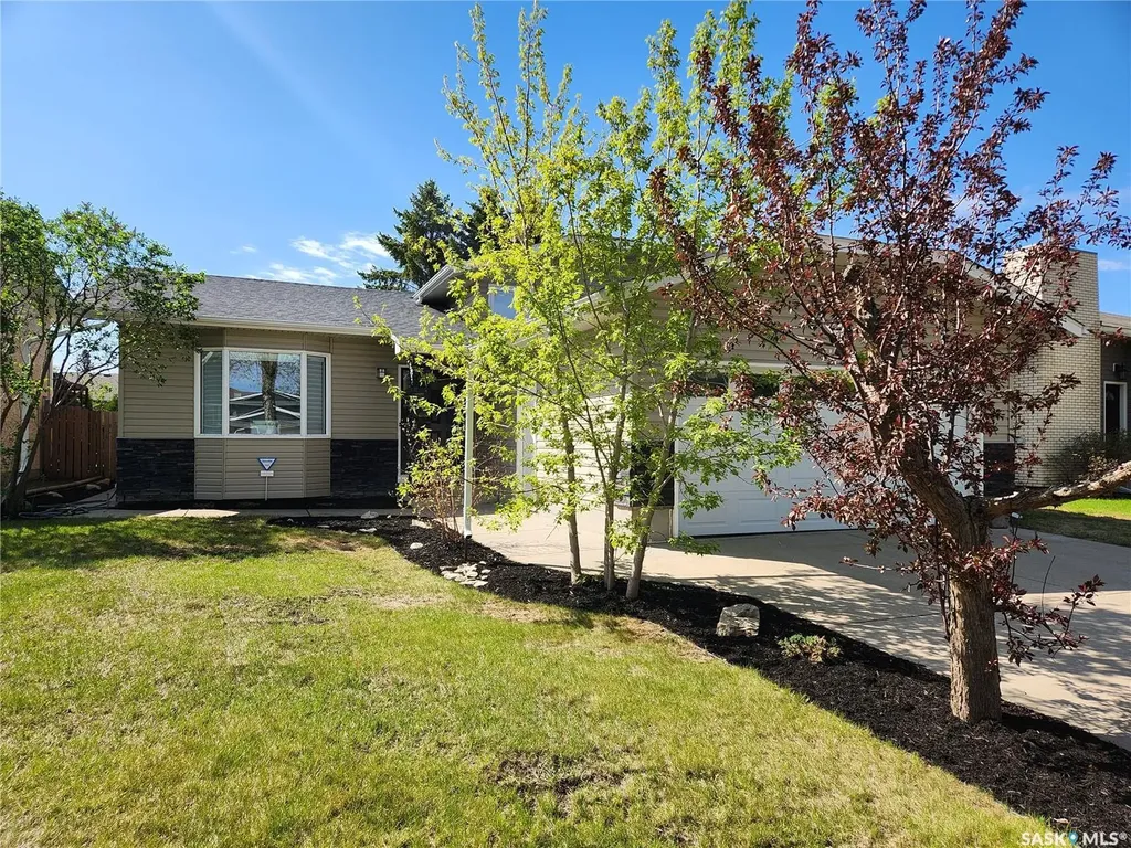 223 Adilman Drive Saskatoon SK S7K 7S1