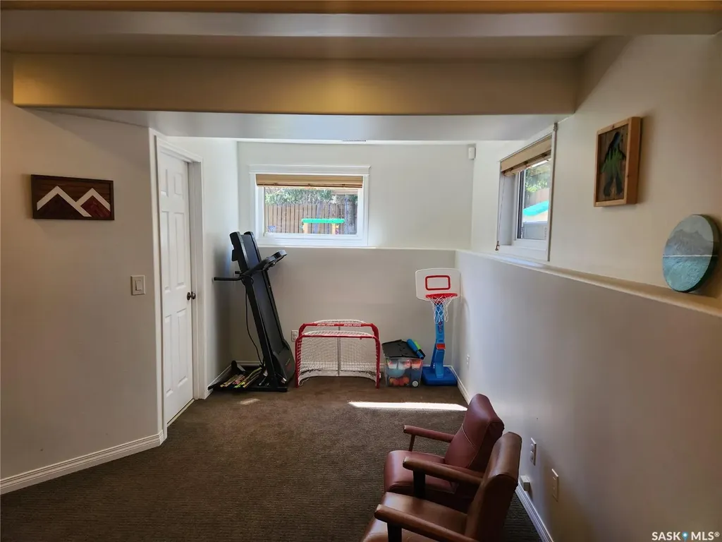223 Adilman Drive Saskatoon SK S7K 7S1