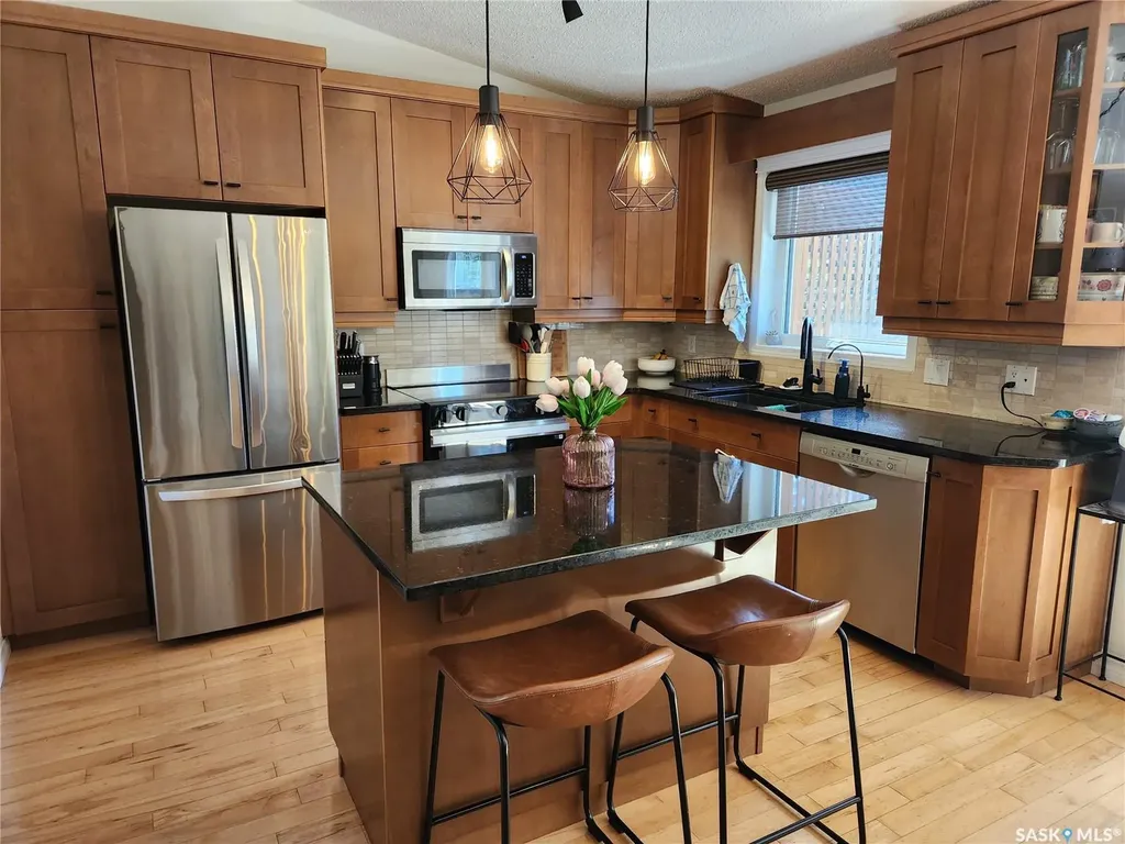 223 Adilman Drive Saskatoon SK S7K 7S1