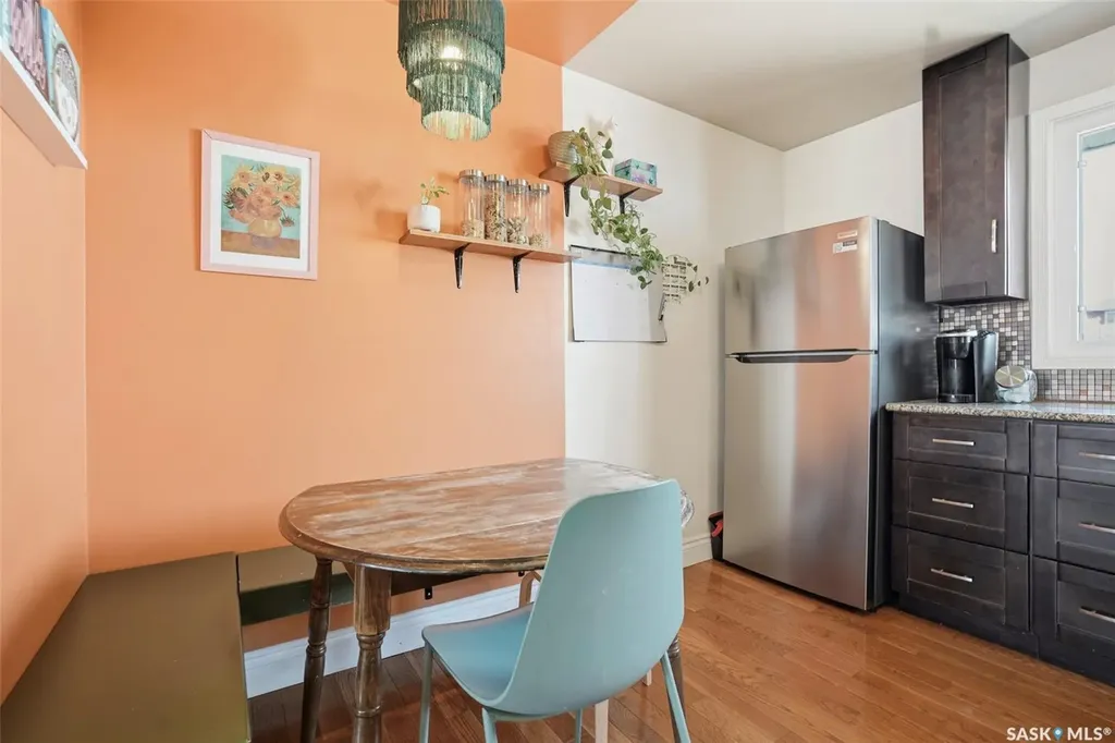 2122 37th Street W Saskatoon SK S7L 4E3