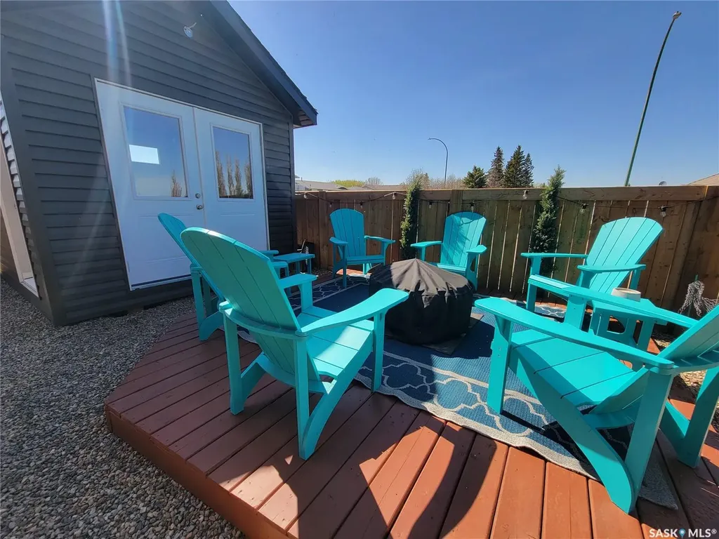 390 2nd Avenue Meota SK S0M 1X0