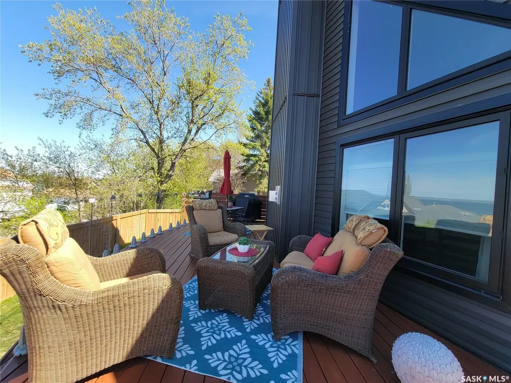 390 2nd Avenue Meota SK S0M 1X0