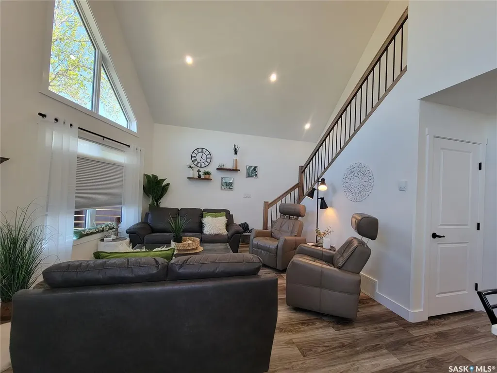 390 2nd Avenue Meota SK S0M 1X0