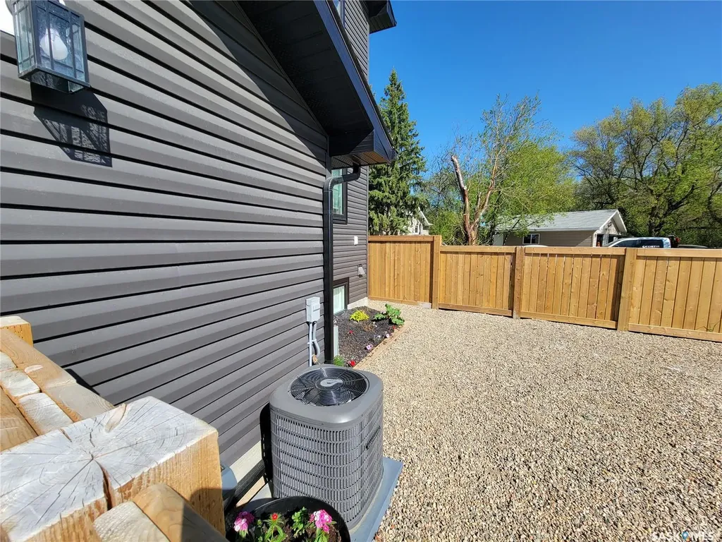 390 2nd Avenue Meota SK S0M 1X0