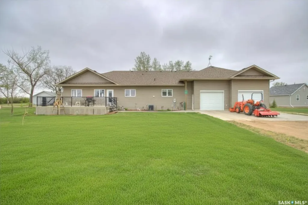 91 1st Street E Coteau Rm No. 255 SK S0L 0G0