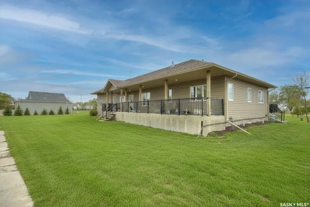 91 1st Street E Coteau Rm No. 255 SK S0L 0G0