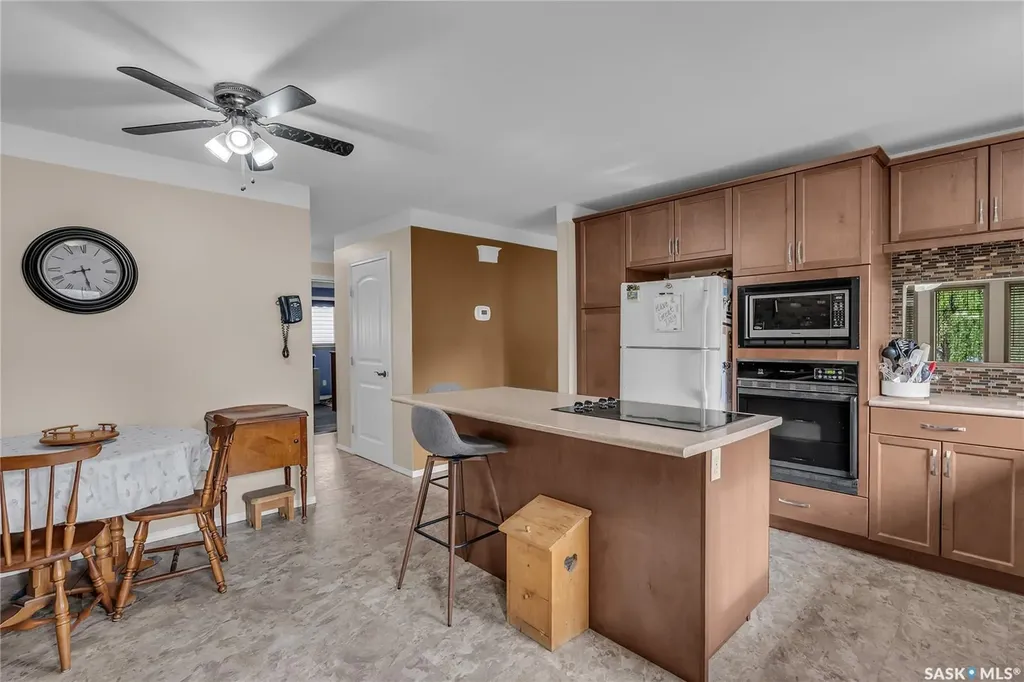 231 Benesh Crescent Saskatoon SK S7K 6L5