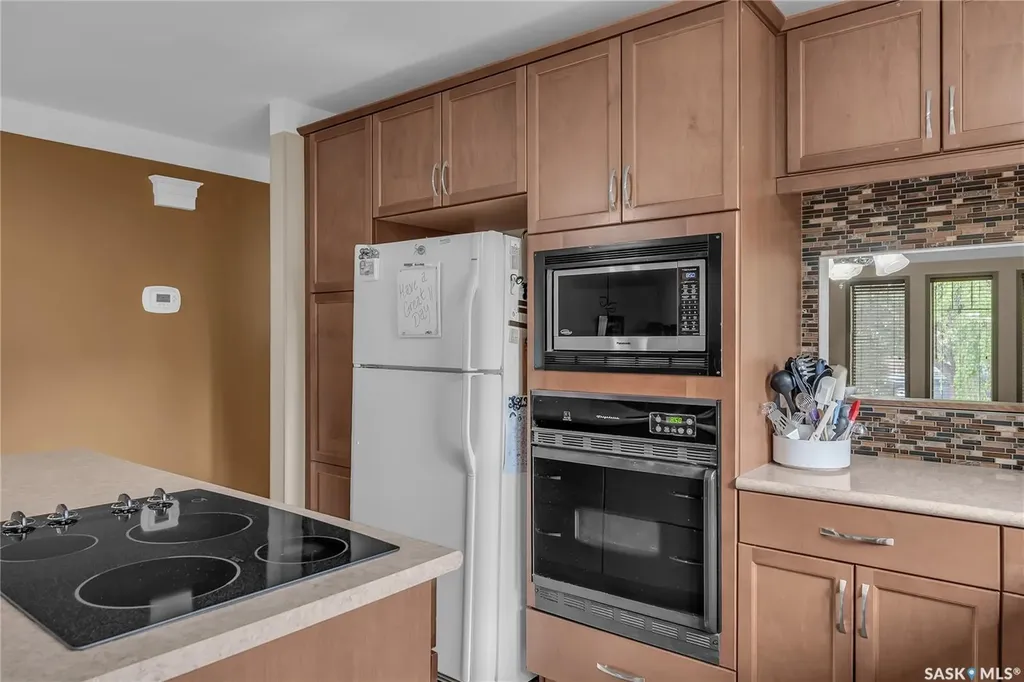 231 Benesh Crescent Saskatoon SK S7K 6L5
