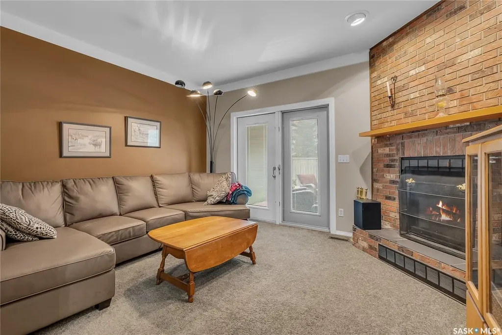 231 Benesh Crescent Saskatoon SK S7K 6L5