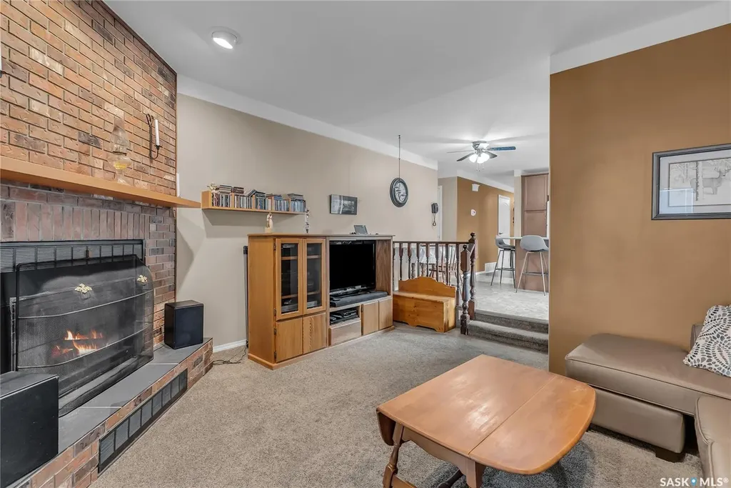 231 Benesh Crescent Saskatoon SK S7K 6L5