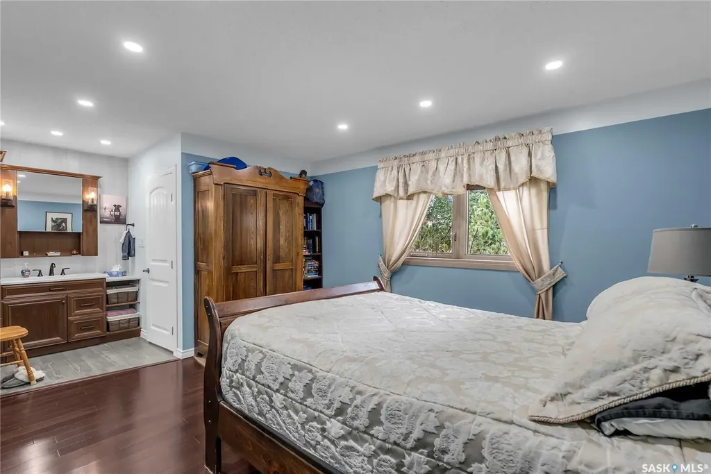 231 Benesh Crescent Saskatoon SK S7K 6L5