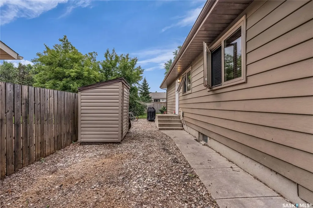 231 Benesh Crescent Saskatoon SK S7K 6L5