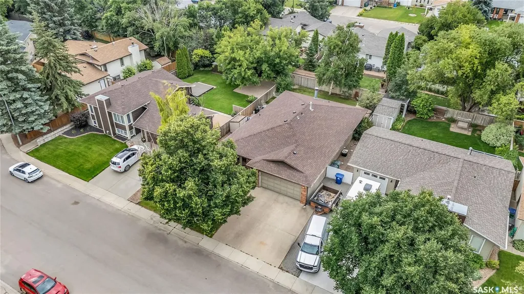 231 Benesh Crescent Saskatoon SK S7K 6L5