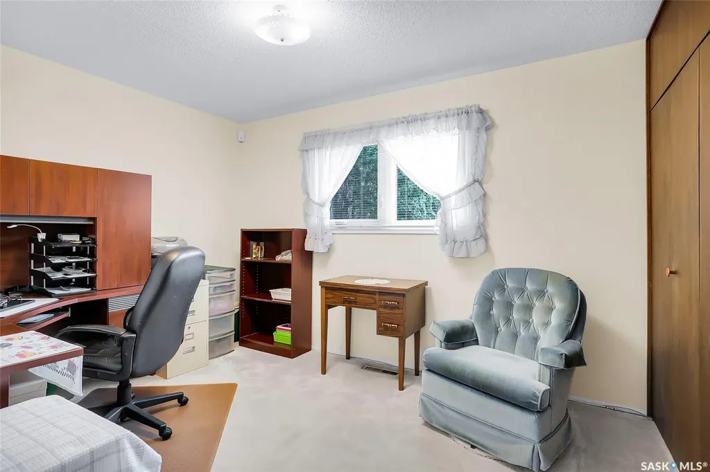 1117 Y Avenue N Saskatoon SK S7L 3L5