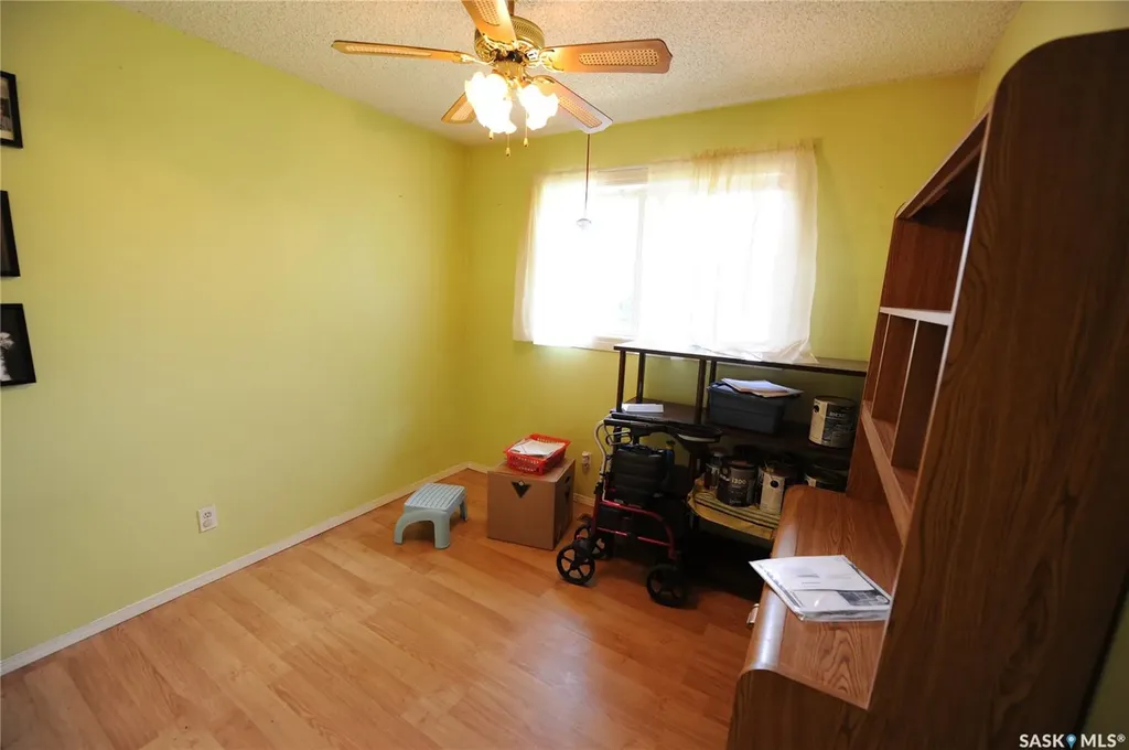 571 Pendygrasse Road Saskatoon SK S7M 5P6