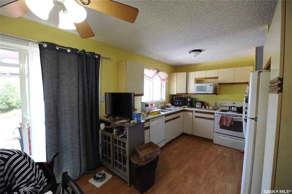 571 Pendygrasse Road Saskatoon SK S7M 5P6