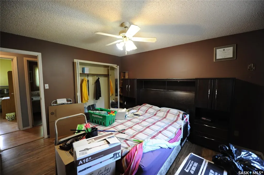 571 Pendygrasse Road Saskatoon SK S7M 5P6