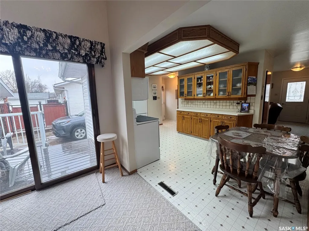 423 7th Avenue W Biggar SK S0K 0M0