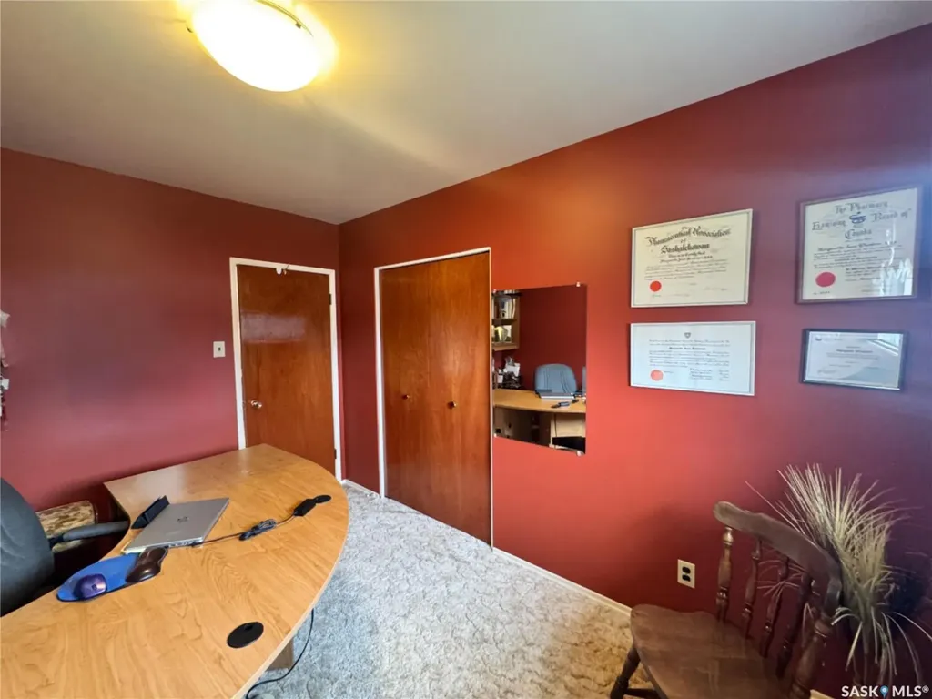 423 7th Avenue W Biggar SK S0K 0M0