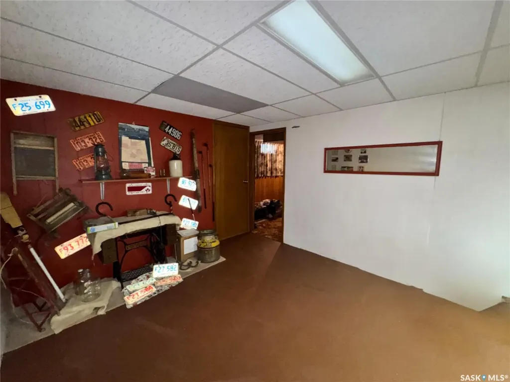423 7th Avenue W Biggar SK S0K 0M0