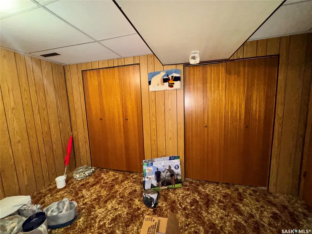 423 7th Avenue W Biggar SK S0K 0M0