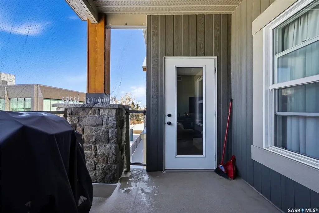 1220 Blackfoot Drive Regina SK S4S 6T2