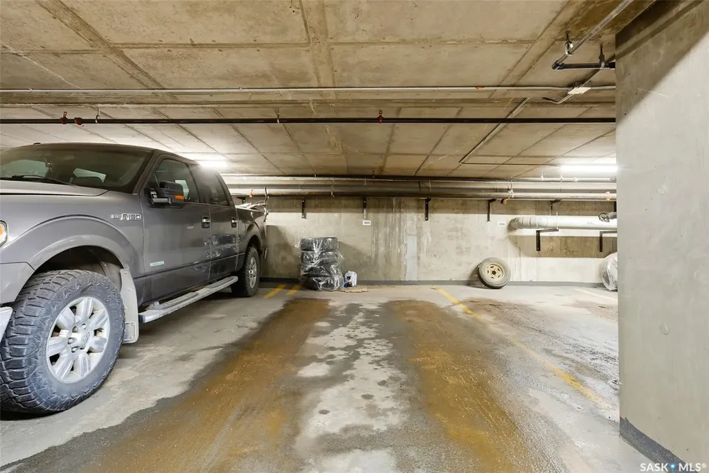 1220 Blackfoot Drive Regina SK S4S 6T2