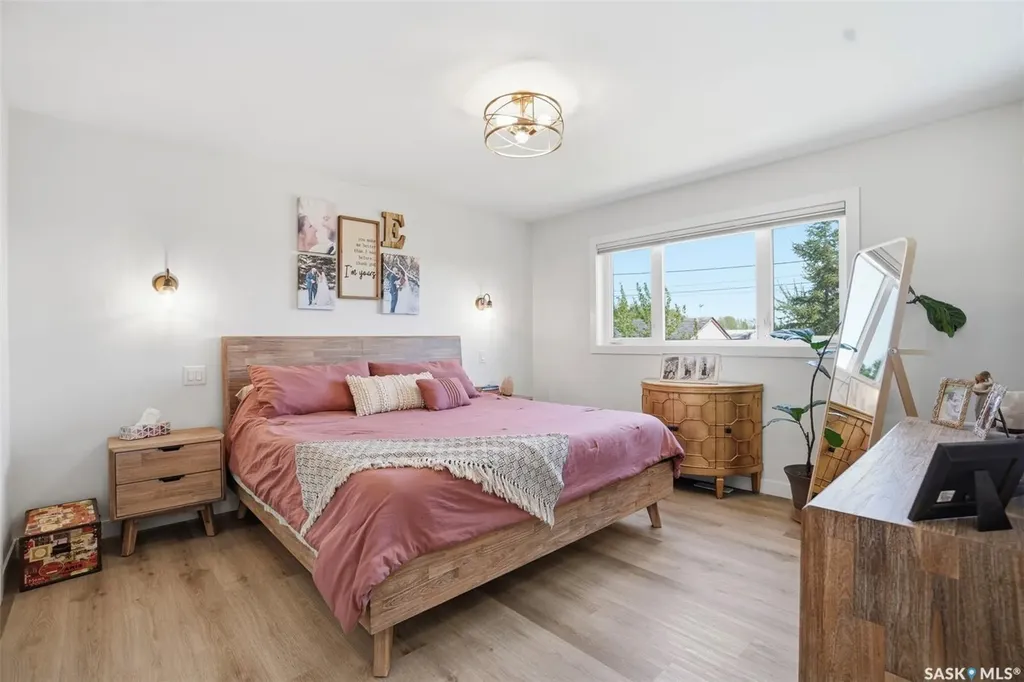 112 8th Avenue E Watrous SK S0K 4T0