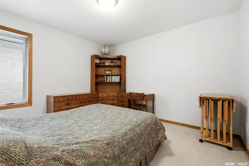 2927 Wimbledon Drive Regina SK S4V 2Y2