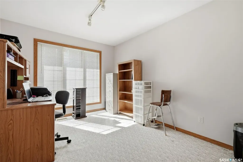 2927 Wimbledon Drive Regina SK S4V 2Y2