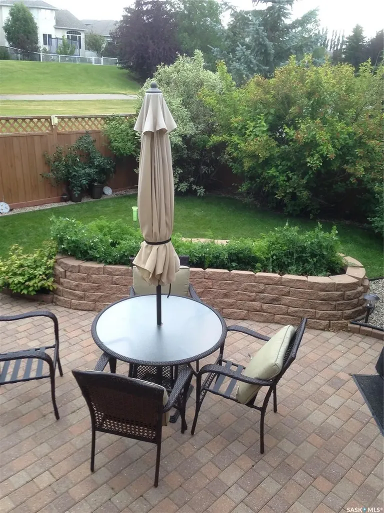 2927 Wimbledon Drive Regina SK S4V 2Y2