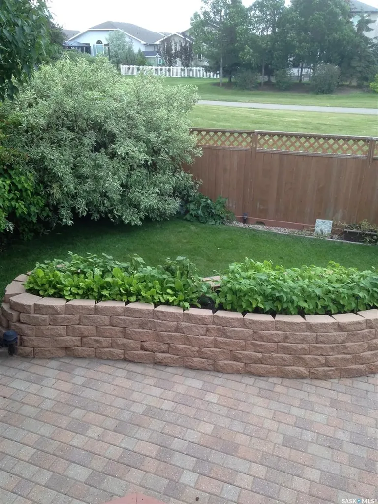 2927 Wimbledon Drive Regina SK S4V 2Y2