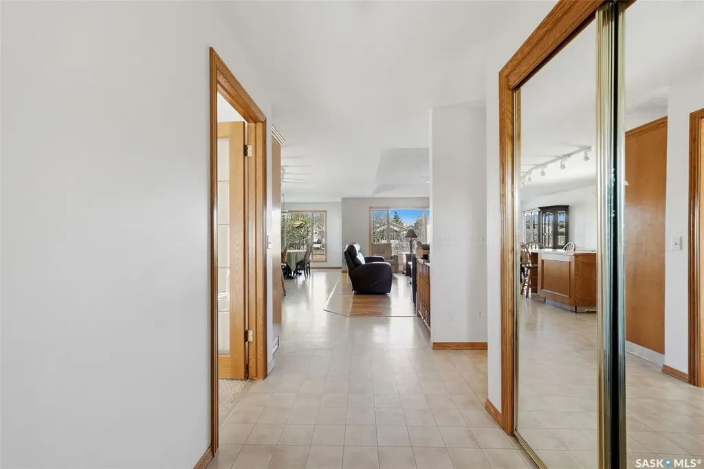 2927 Wimbledon Drive Regina SK S4V 2Y2