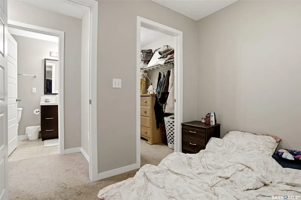 5238 Aerodrome Road Regina SK S4W 0H7