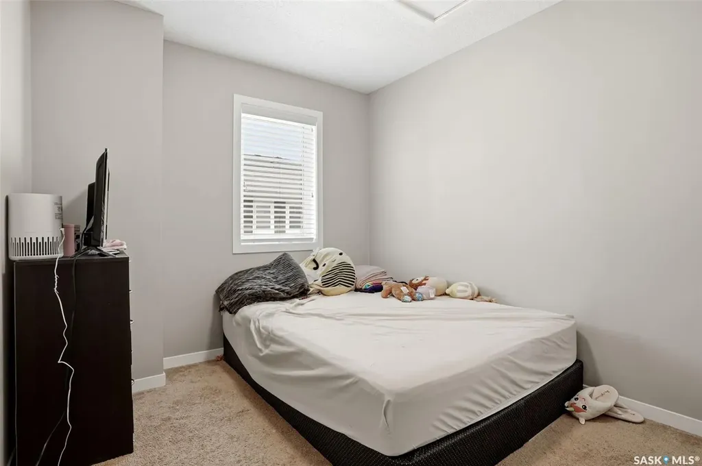 5238 Aerodrome Road Regina SK S4W 0H7