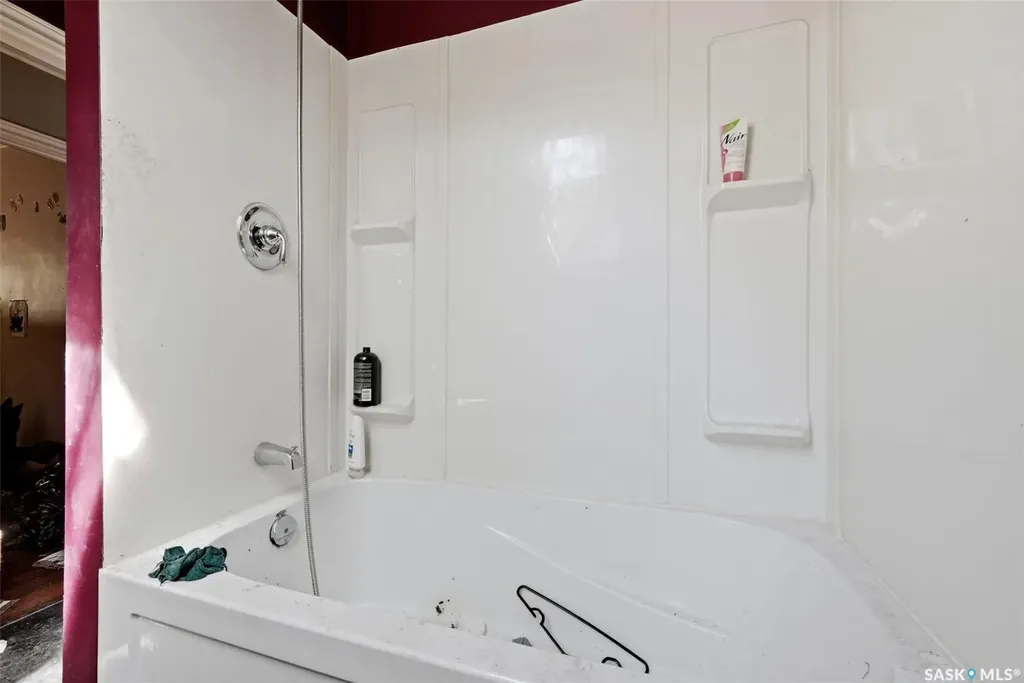 1355 Retallack Street Regina SK S4T 2J1
