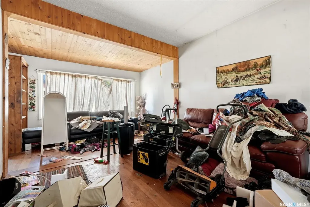 1355 Retallack Street Regina SK S4T 2J1